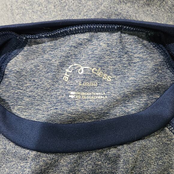 Art Class Boys Blue Rashguard Size L (12/14) - Picture 4 of 5